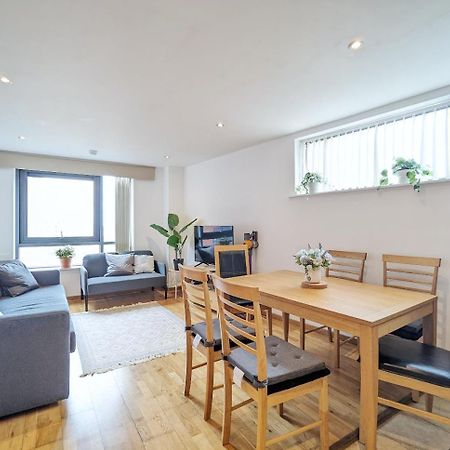Guest Room In City Centre Near Key Attractions Liverpool Exteriér fotografie
