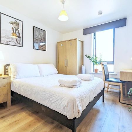 Guest Room In City Centre Near Key Attractions Liverpool Exteriér fotografie