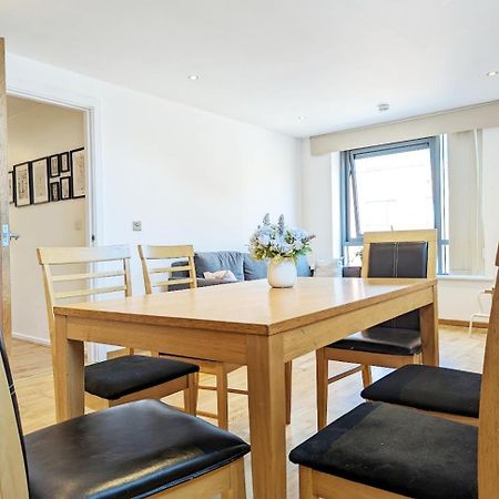 Guest Room In City Centre Near Key Attractions Liverpool Exteriér fotografie