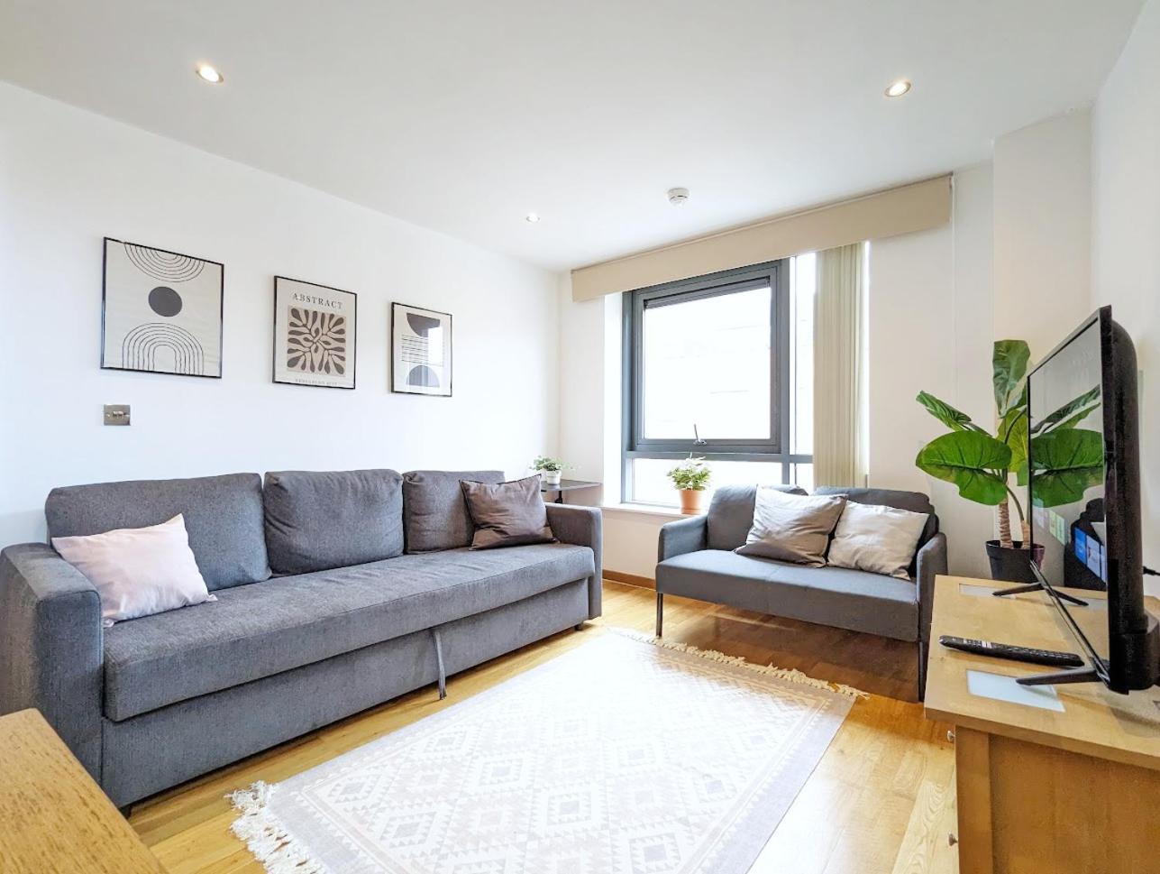 Guest Room In City Centre Near Key Attractions Liverpool Exteriér fotografie