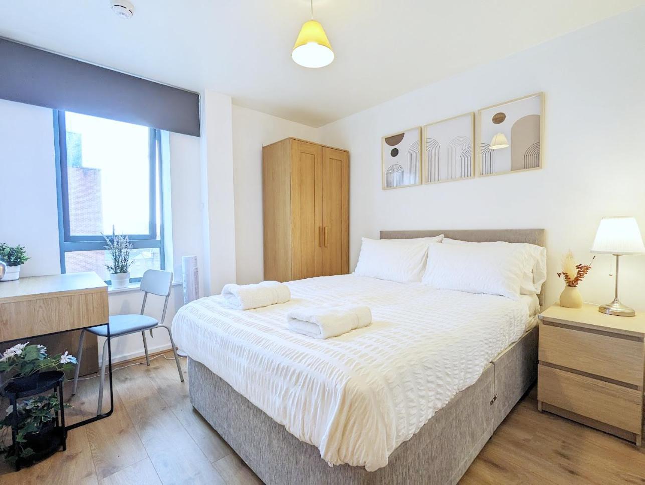Guest Room In City Centre Near Key Attractions Liverpool Exteriér fotografie