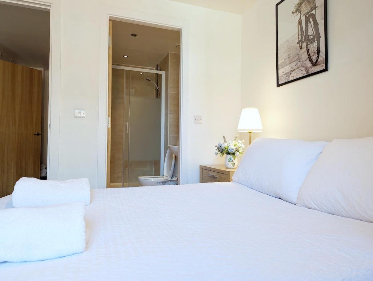 Guest Room In City Centre Near Key Attractions Liverpool Exteriér fotografie