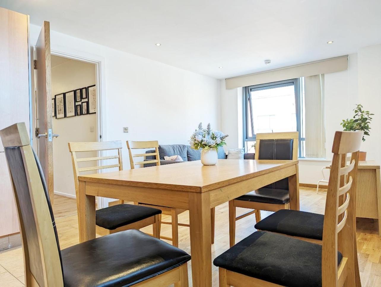Guest Room In City Centre Near Key Attractions Liverpool Exteriér fotografie